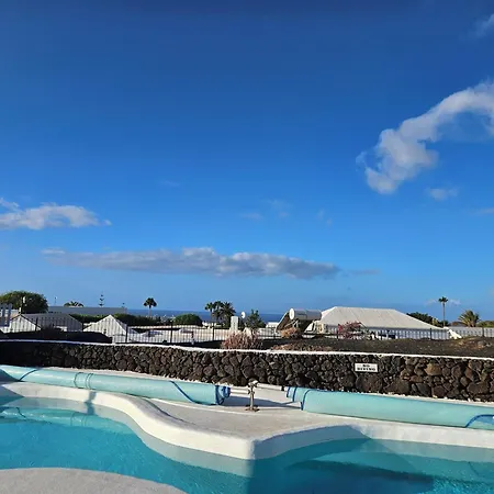 Vila Casa Anabella By Escape Puerto del Carmen (Lanzarote)