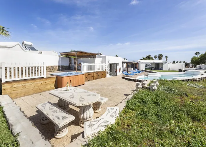 Villa Casa Anabella By Escape Puerto del Carmen