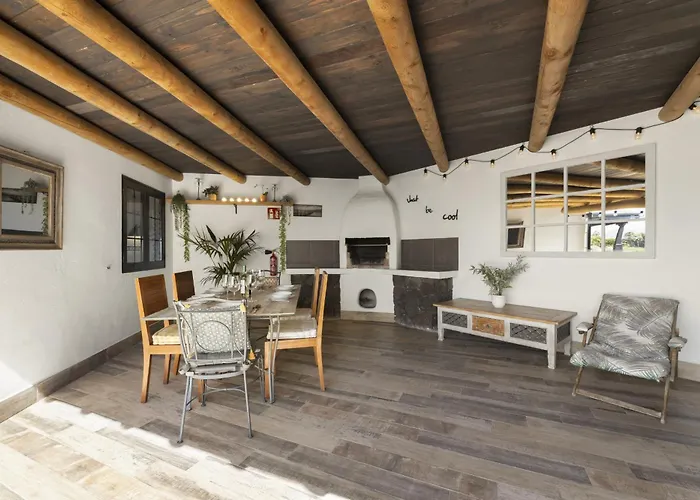 Casa Anabella By Escape * Puerto del Carmen