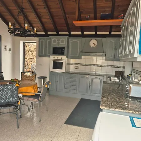 Casa Anabella By Escape וילה פוארטו דל כרמן