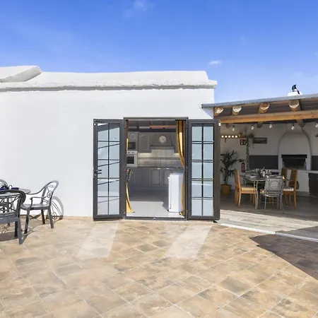 Casa Anabella By Escape Villa