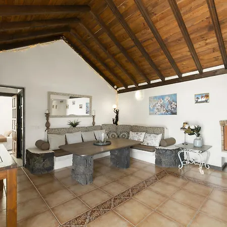 Casa Anabella By Escape * Puerto del Carmen