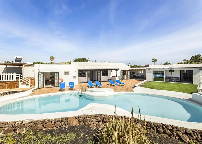 Casa Anabella By Escape * Puerto del Carmen (Lanzarote)